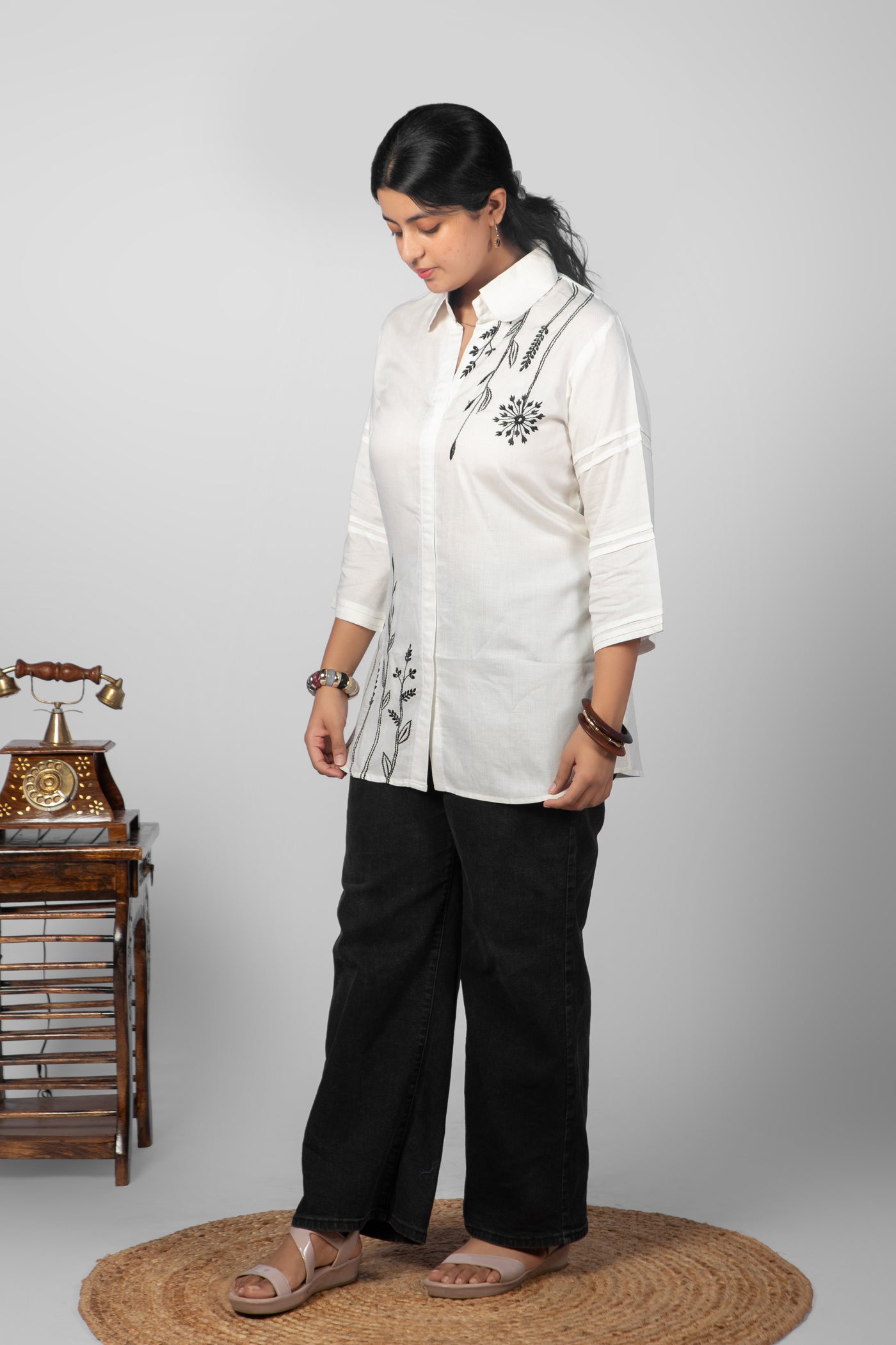 Ivory Botanica Kurta